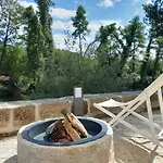 Insua Hostel