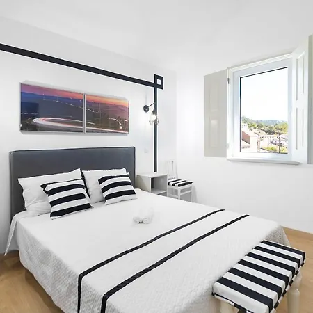 Insua Hostel