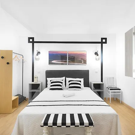 Insua Hostel *