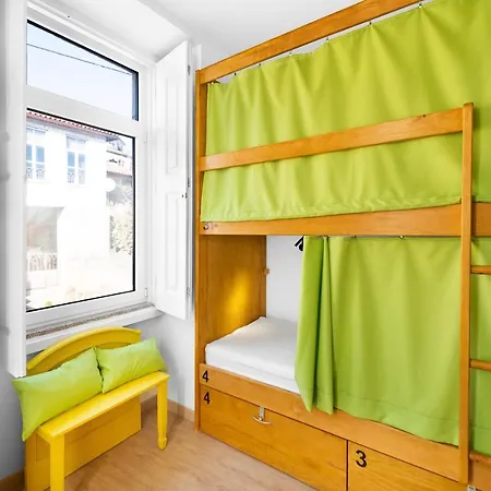 Auberge de jeunesse Insua *