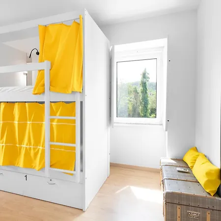 Insua Hostel