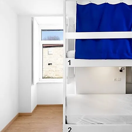 Insua Auberge de jeunesse *